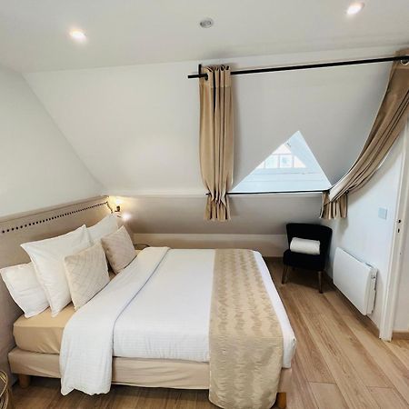 Ris-Orangis Superbe Appartement Avec Jardin Et Parking Prive מראה חיצוני תמונה
