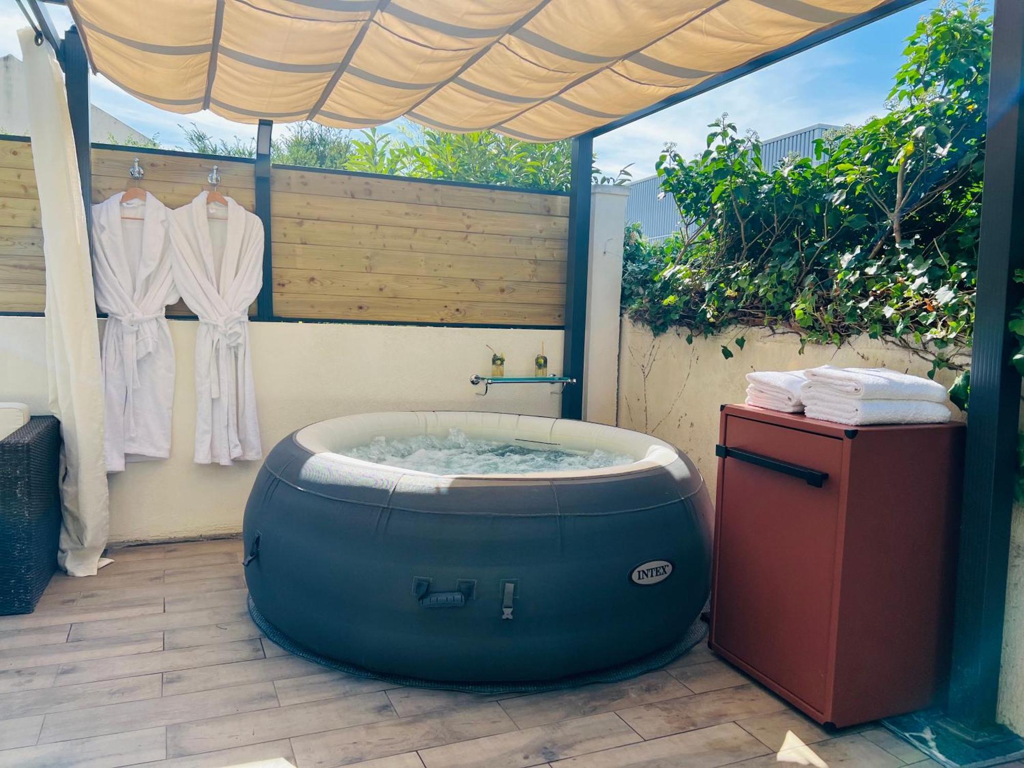 Ris-Orangis Superbe Appartement Avec Jardin Et Parking Prive מראה חיצוני תמונה