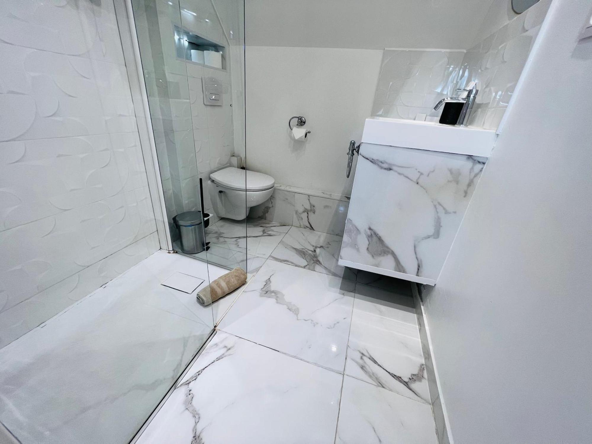 Ris-Orangis Superbe Appartement Avec Jardin Et Parking Prive מראה חיצוני תמונה